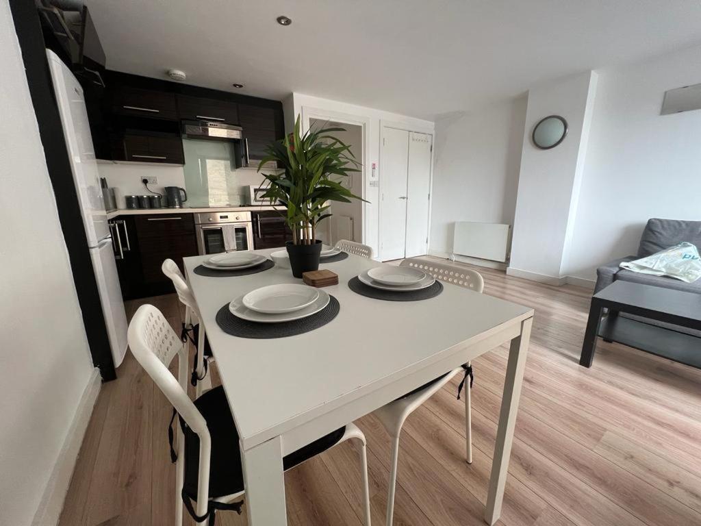 Full Apartment! Brick Lane! Лондон Экстерьер фото